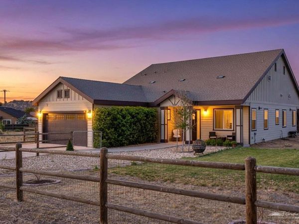 18211 Sulky Lane, Tehachapi, CA 93561