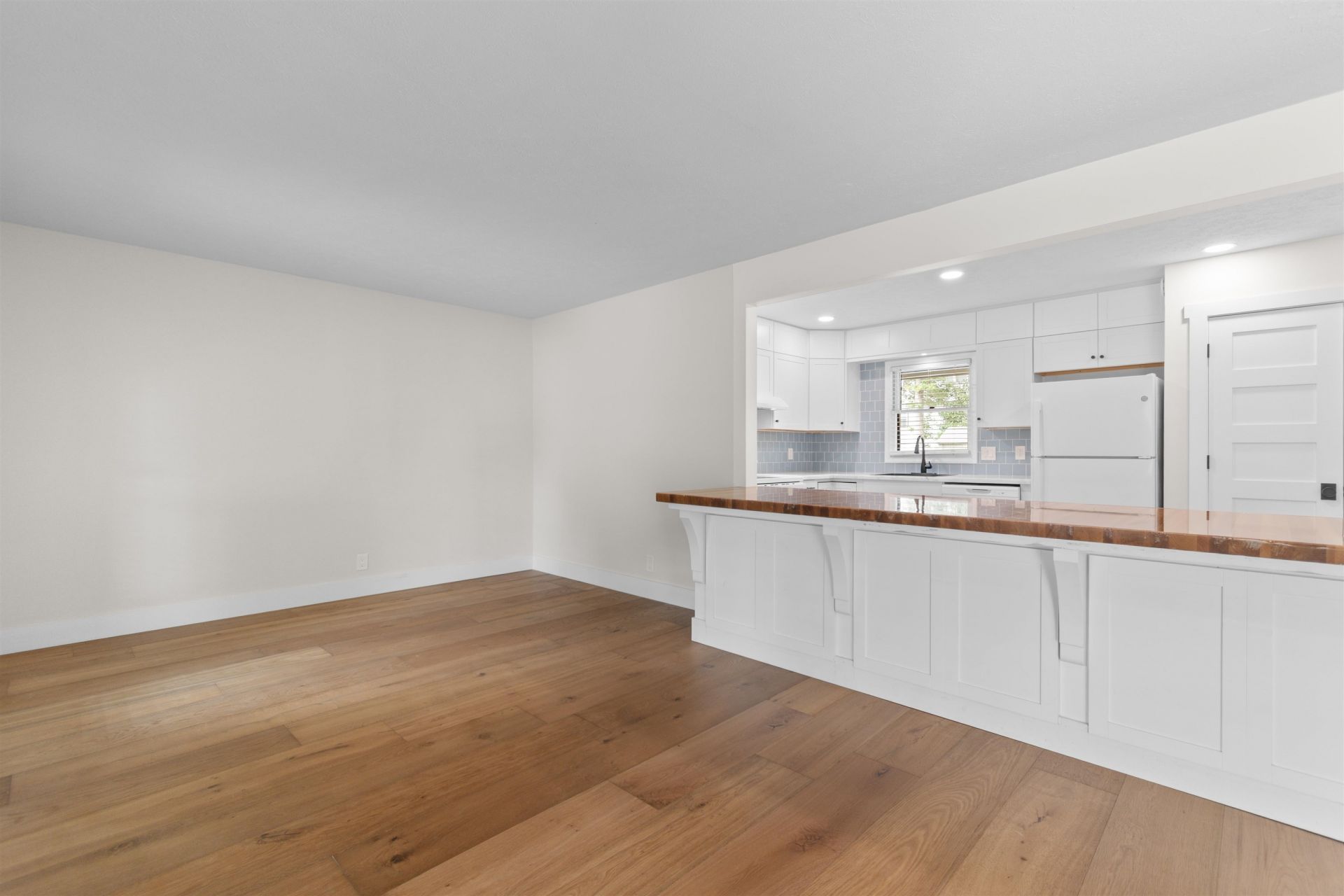 515 3rd Ave. N Photo 11