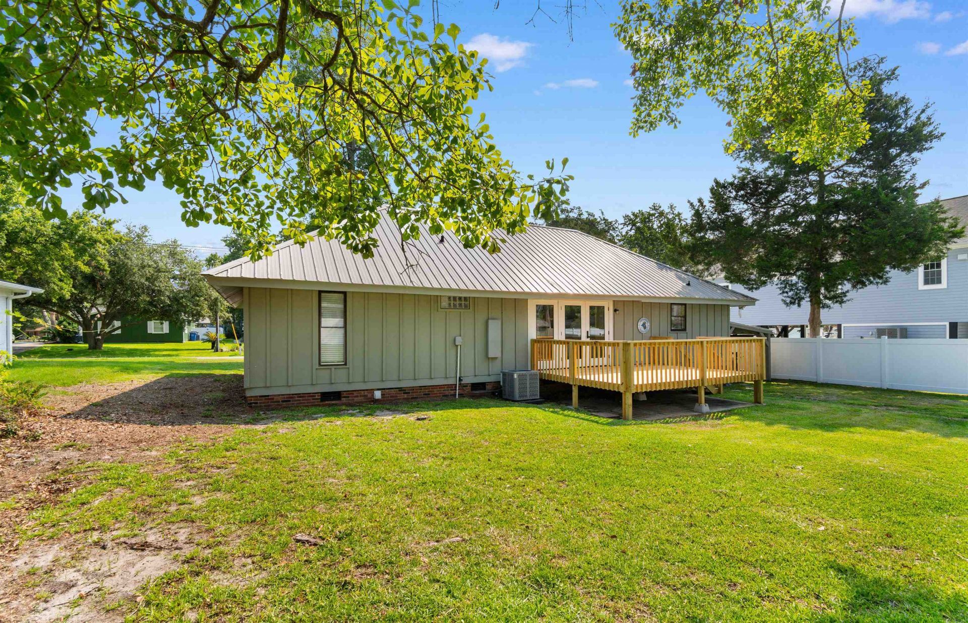 515 3rd Ave. N Photo 33