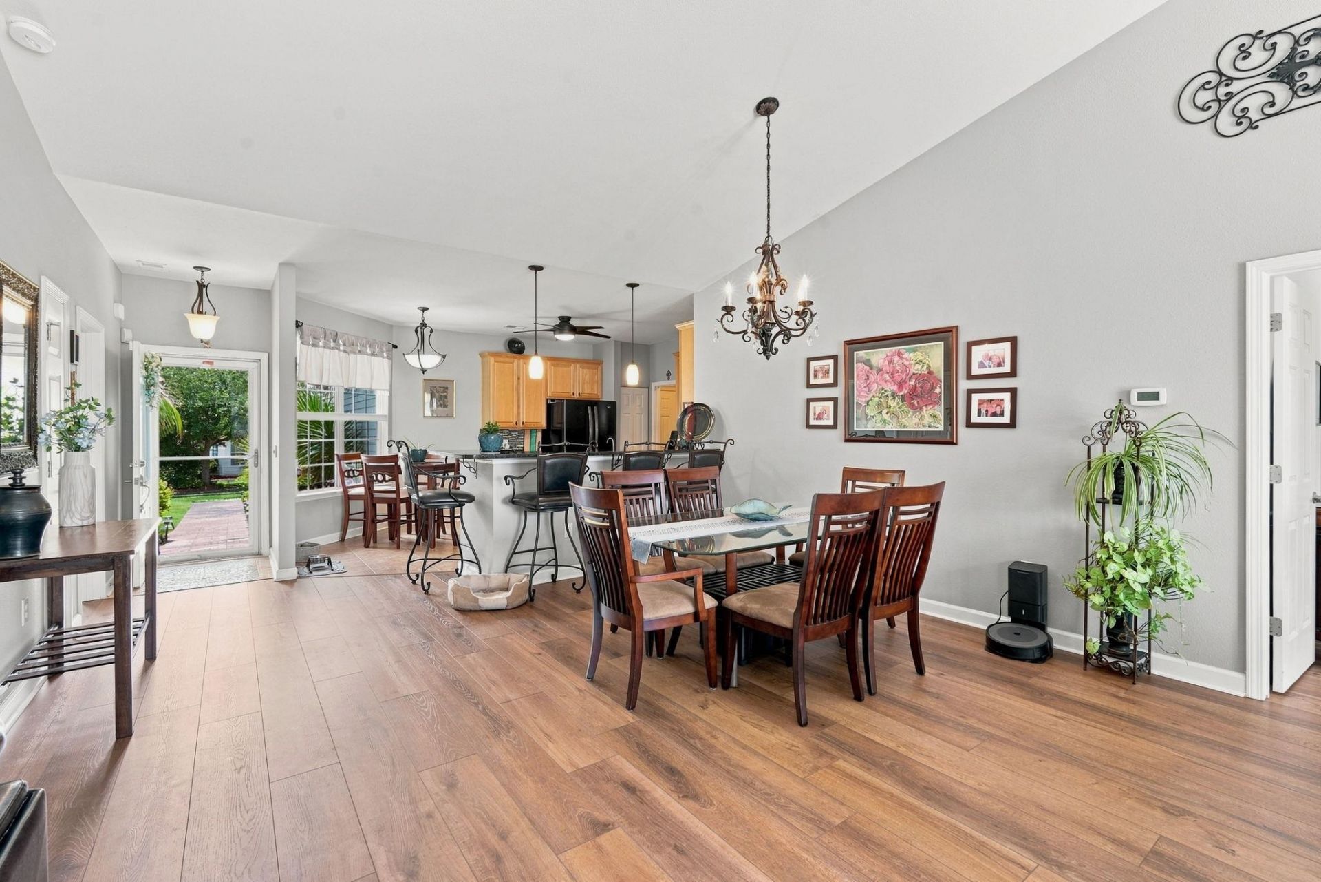 509 Vermillion Dr. Photo 18