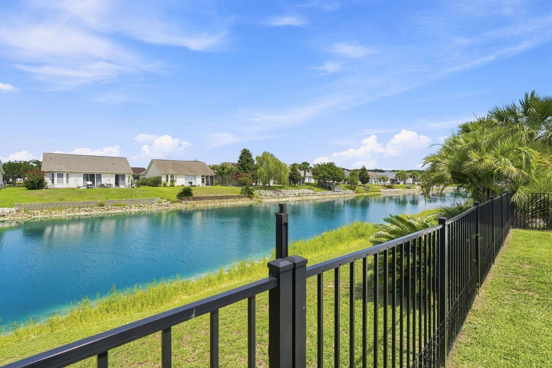 509 Vermillion Dr. Photo 34
