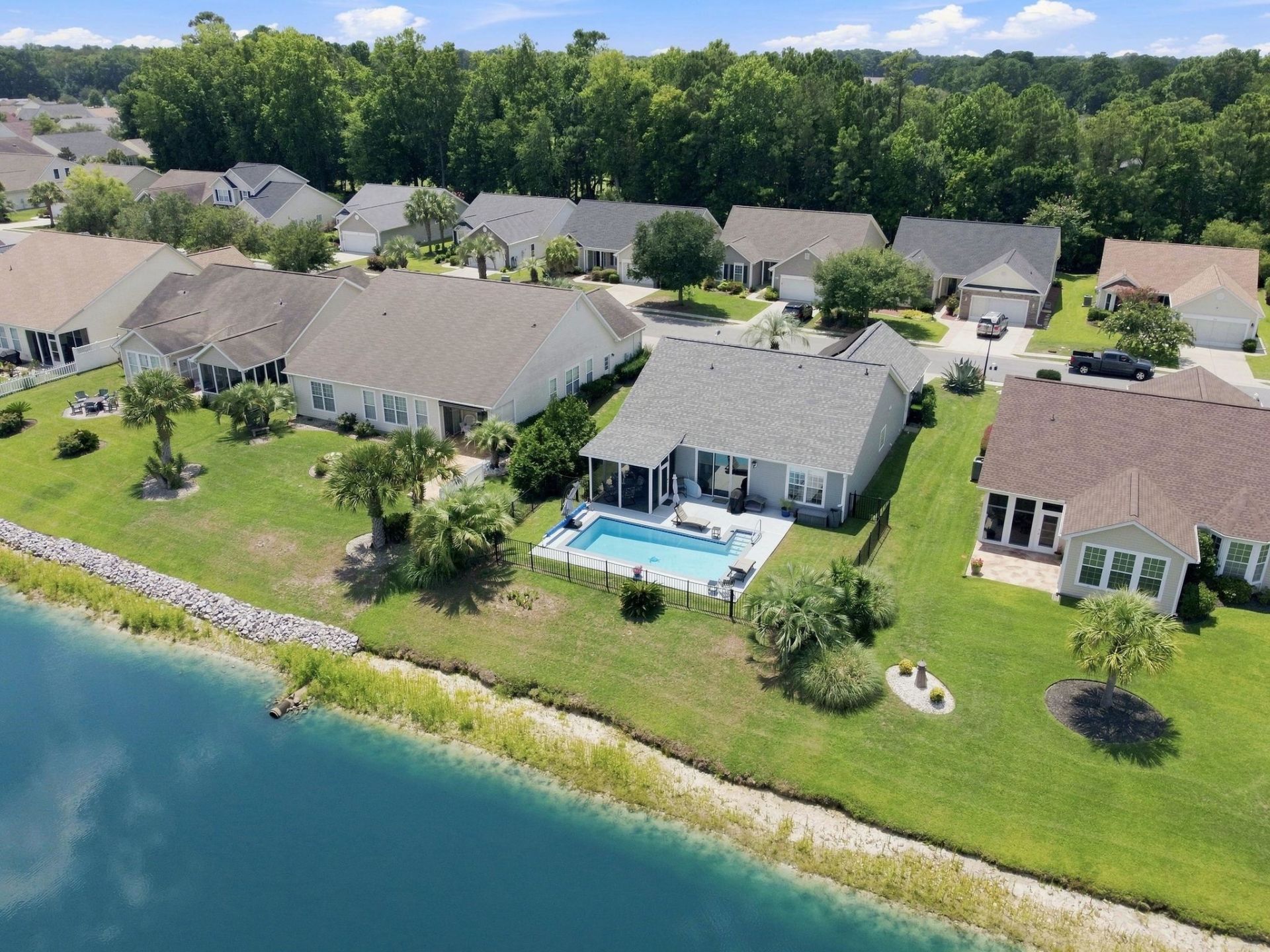 509 Vermillion Dr. Photo 5