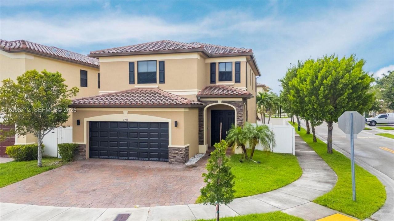8788 W 35th Ct, Hialeah, FL 33018 Photo