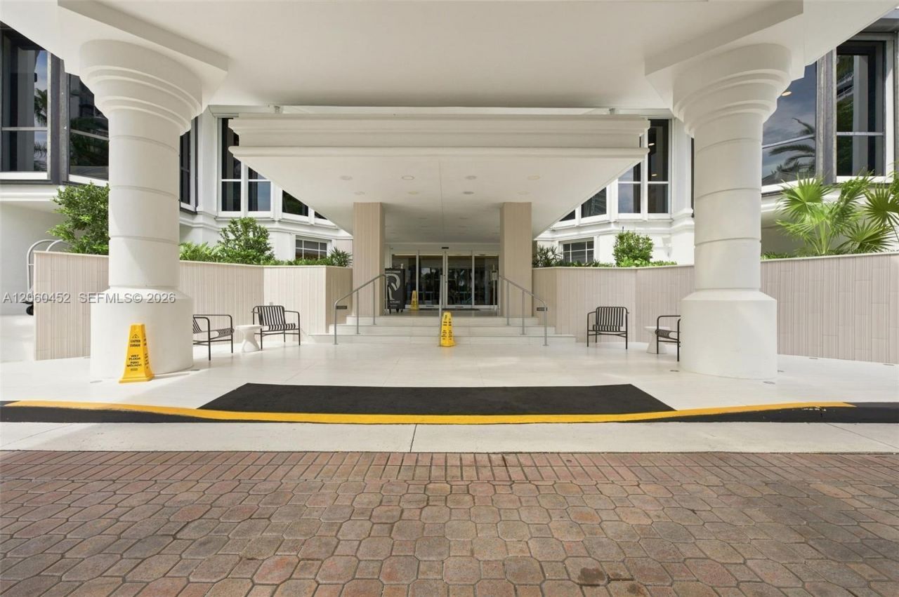 21205 Yacht Club Dr, Unit 1502, Aventura, FL 33180 Photo