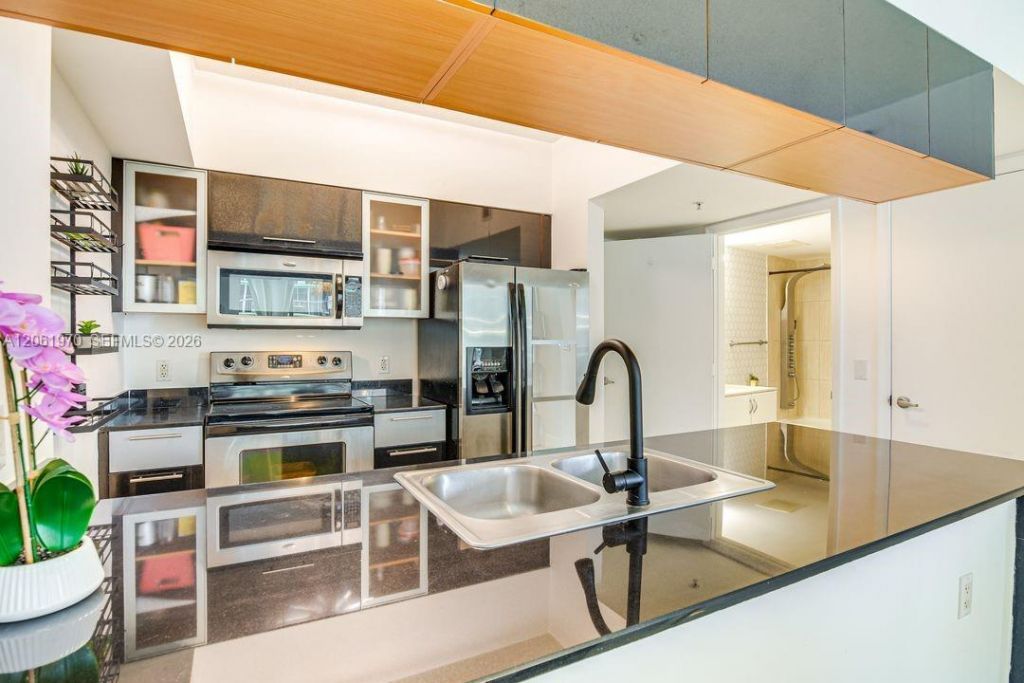 1750 N Bayshore Dr, Unit 1909, Miami, FL 33132 Photo