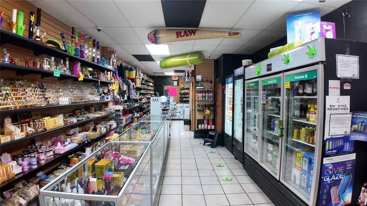 Please Call For Address, Hialeah, FL 33012 Photo