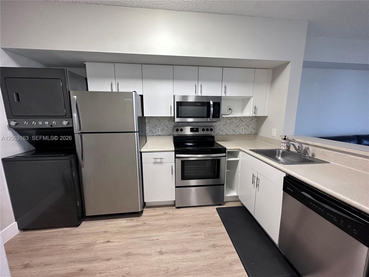 5077 NW 7th St, Unit TS16 (1716, Miami, FL 33126 Photo