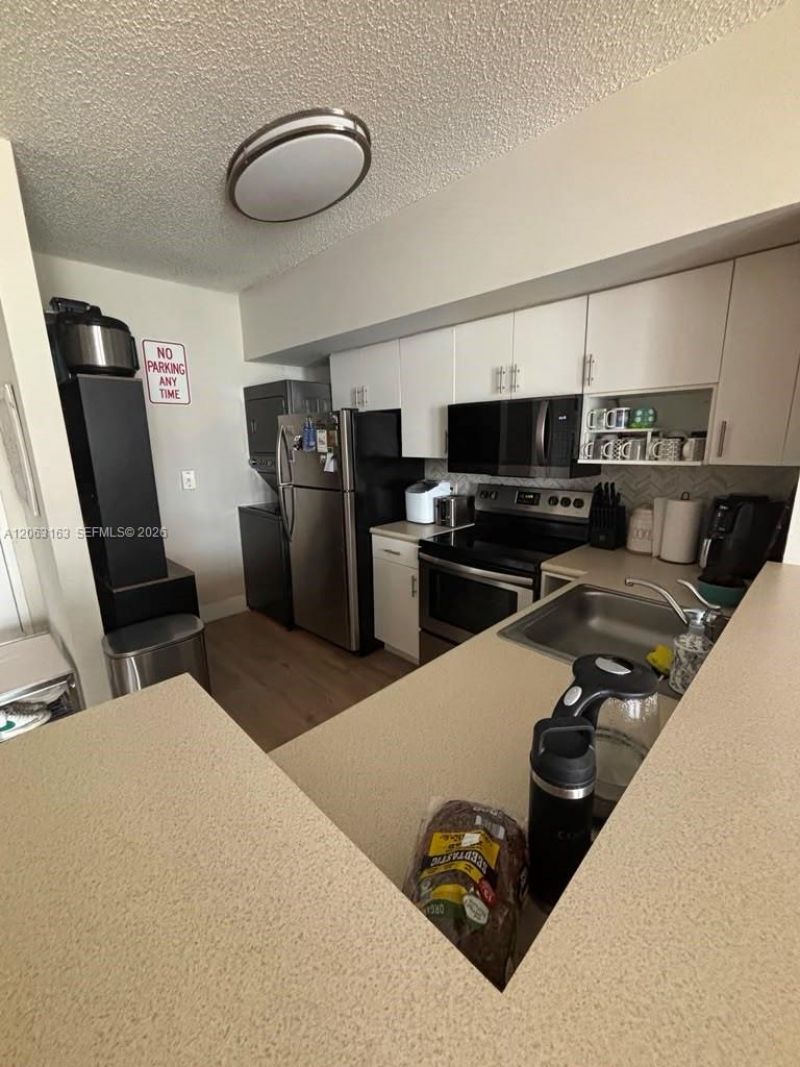 5077 NW 7th St, Unit TS16 (1716, Miami, FL 33126 Photo