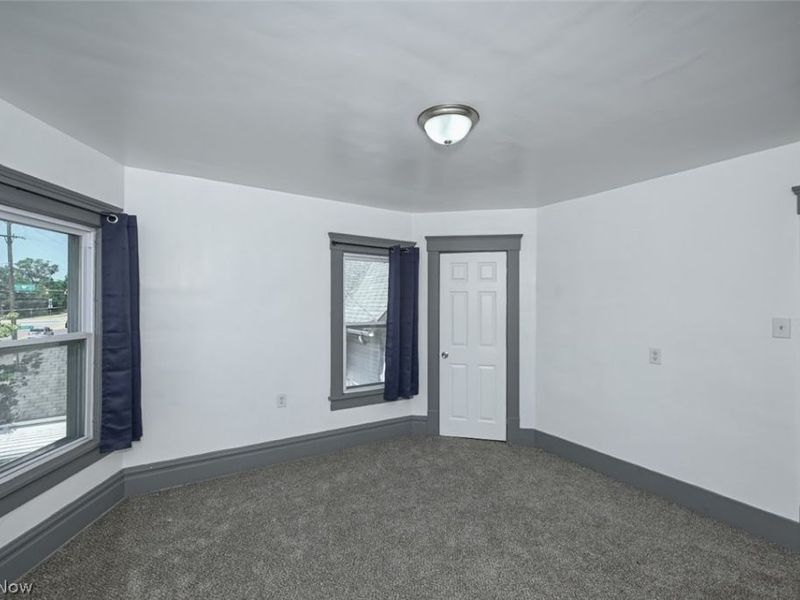 537 E Buchtel Avenue, Akron, OH 44304 Photo 30