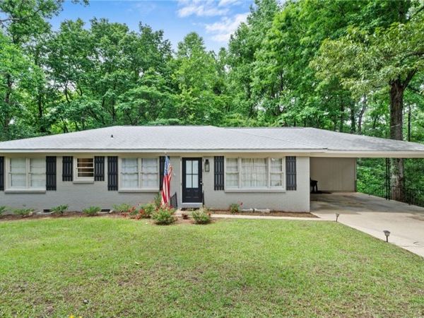 4222 Hillswood Lane , Tuscaloosa, AL 35404