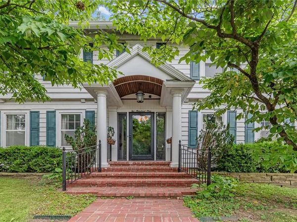 201 W 1st Street, Carrollton, MO 64633