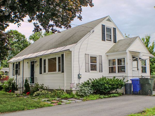 45 River Bank Road, Manchester, NH 03103