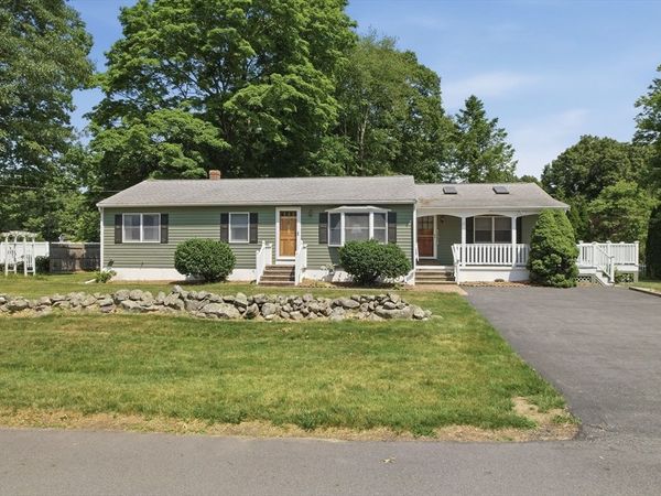 140 Crow Lane, Newburyport, MA 01950