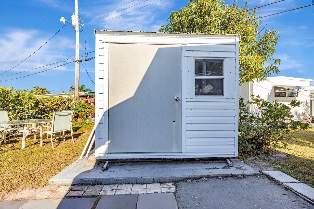 14556 Glenview Drive, Delray Beach, FL 33445 Photo