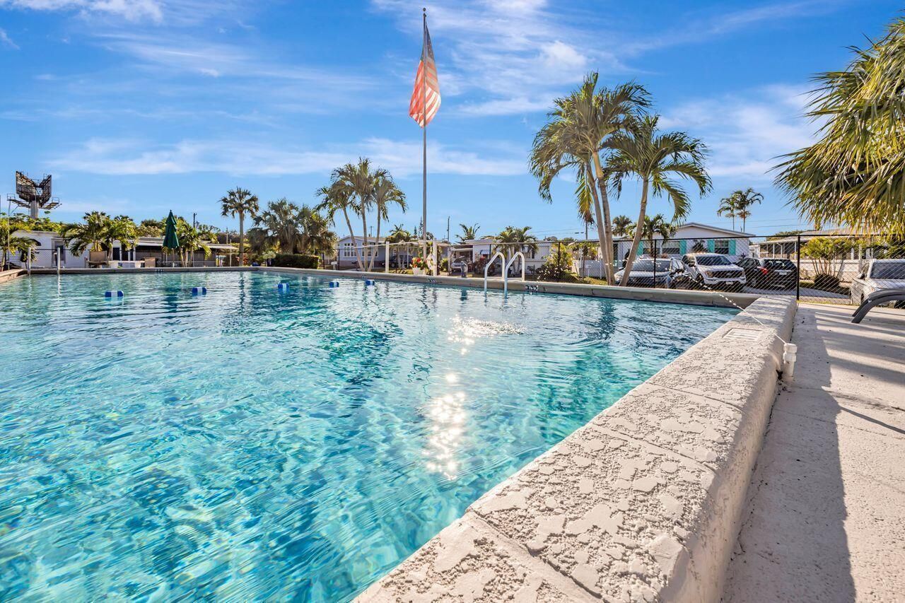 14556 Glenview Drive, Delray Beach, FL 33445 Photo