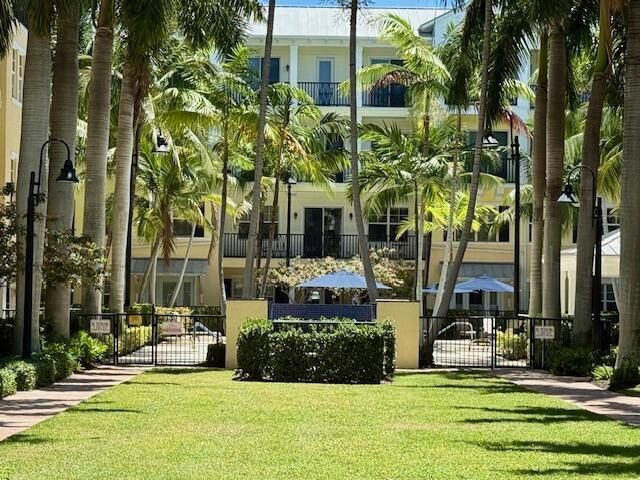 3130 W Latitude Circle, Unit 404, Delray Beach, FL 33483 Photo