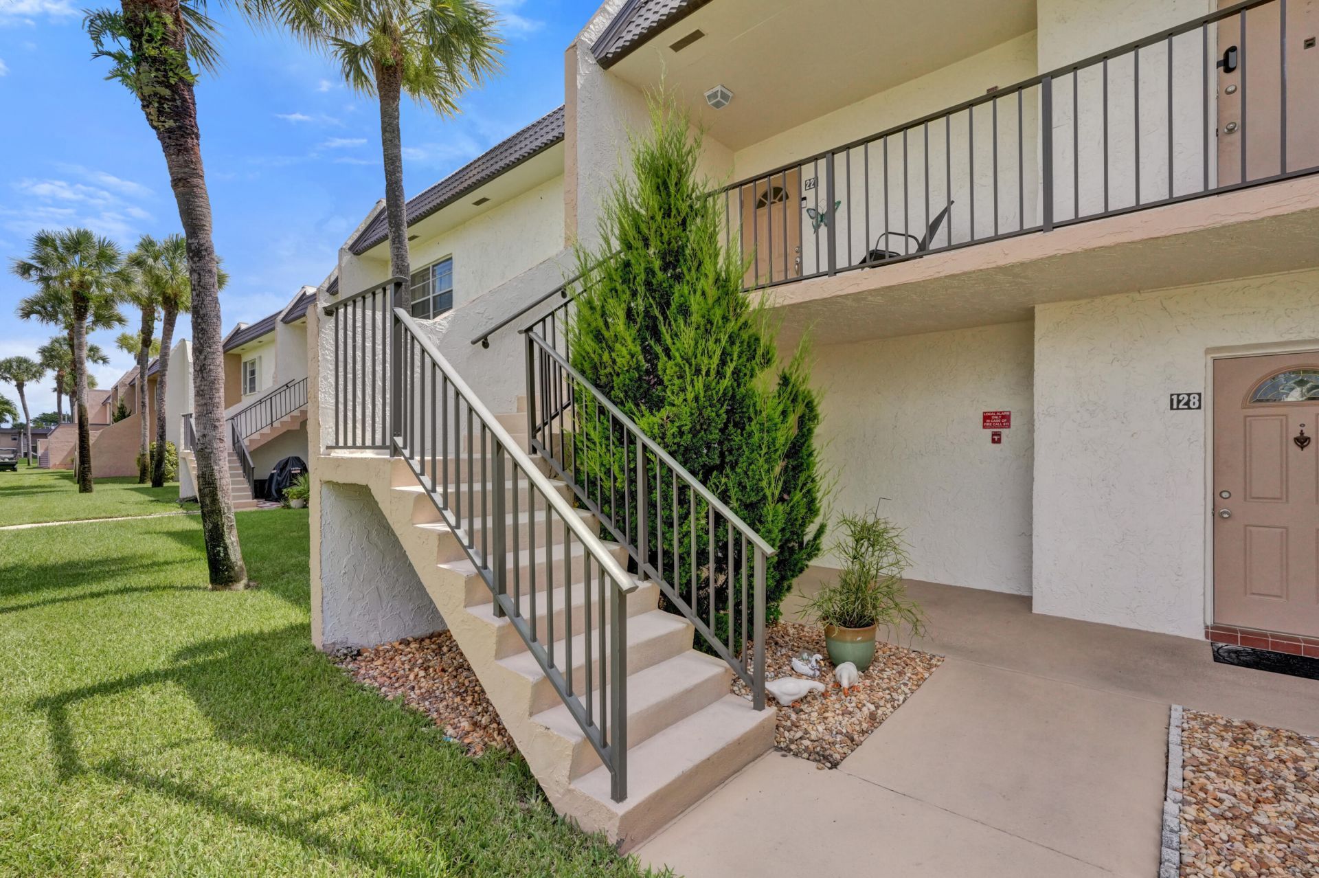 130 Lake Meryl Drive, Unit 227, West Palm Beach, FL 33411 Photo
