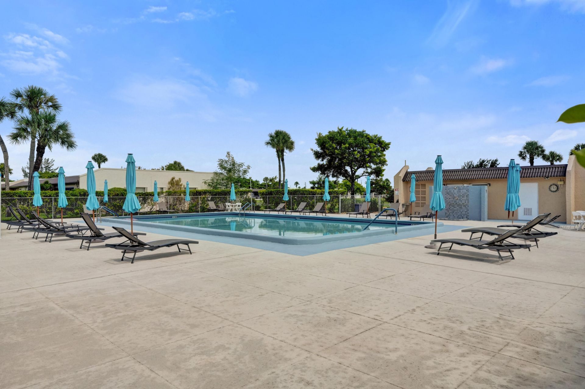 130 Lake Meryl Drive, Unit 227, West Palm Beach, FL 33411 Photo