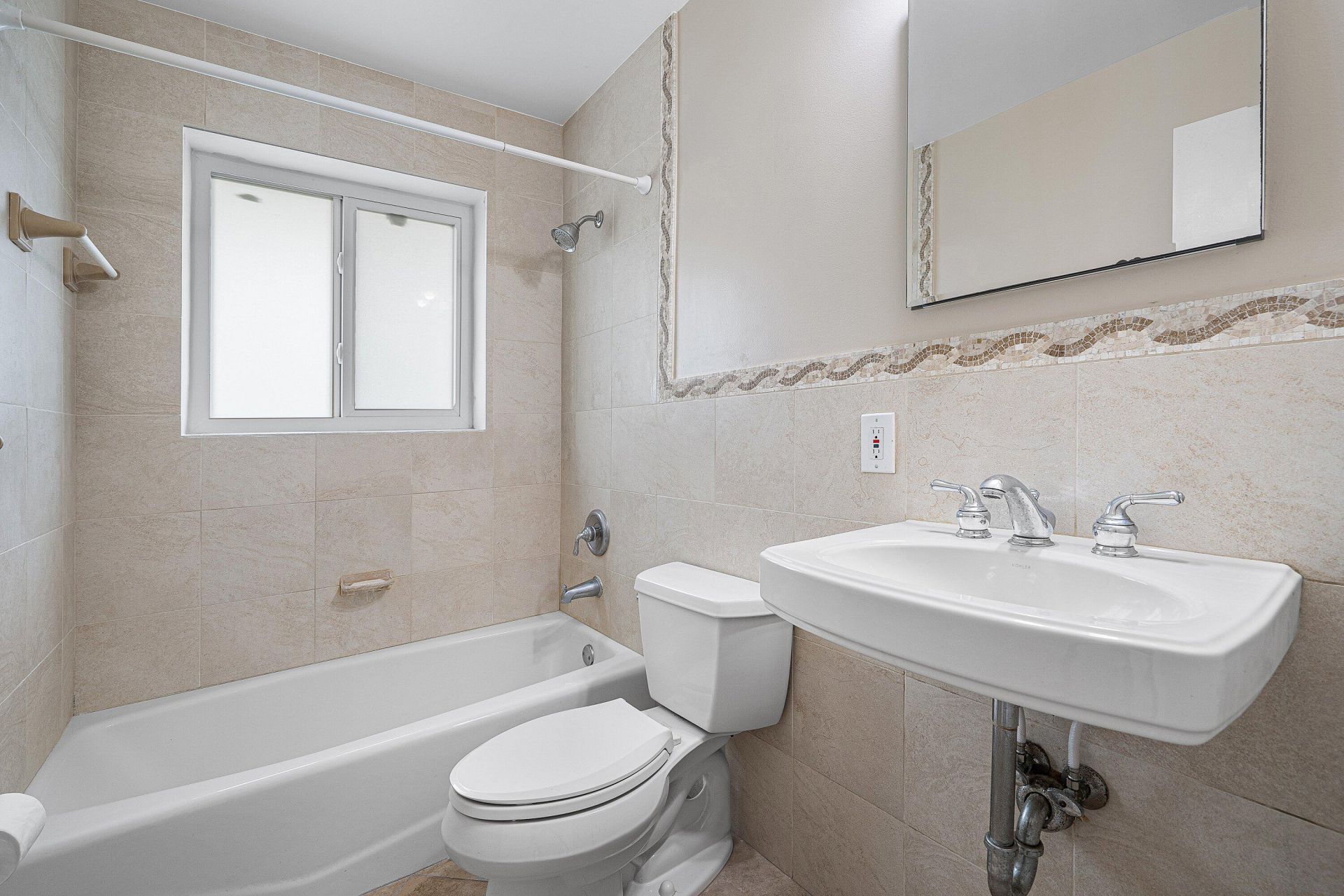 311 NE 23rd Way, Boca Raton, FL 33431 Photo