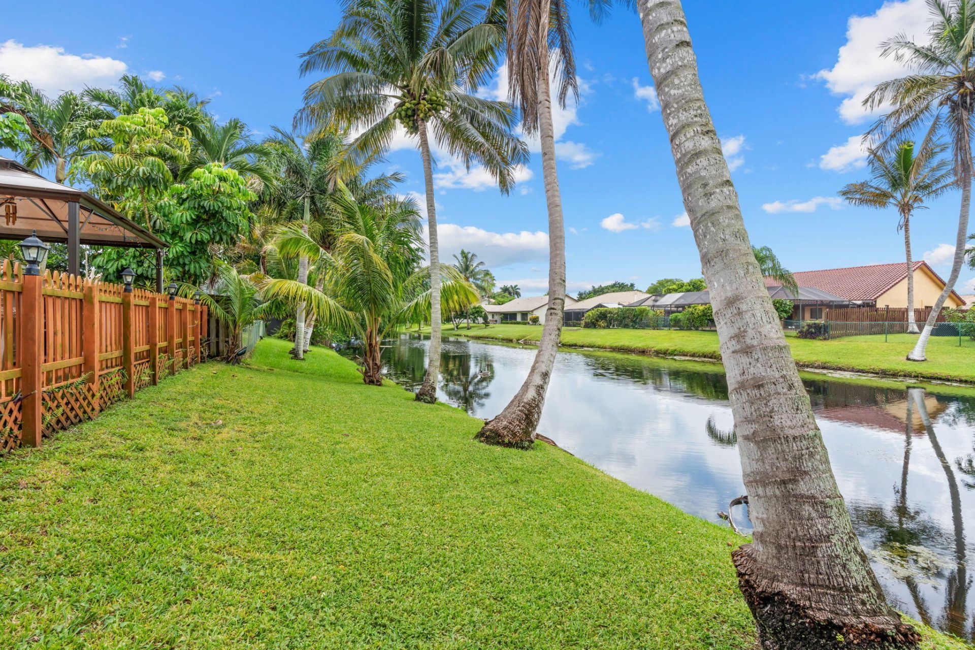 1491 NW 99th Avenue, Plantation, FL 33322 Photo