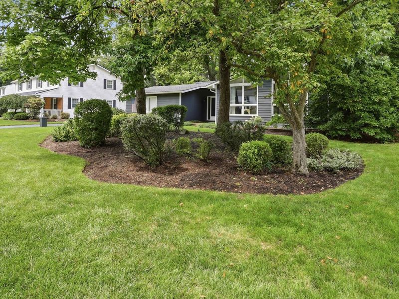 1336 Hickory Ridge Lane , Columbus, OH 43235 Photo 3