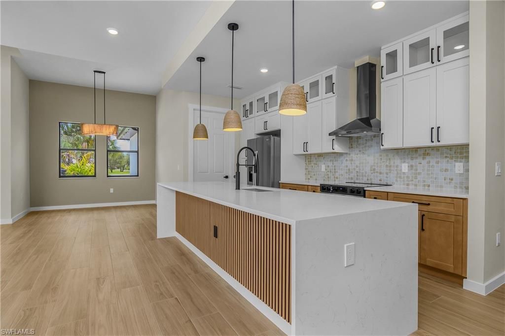 2719 2nd St Nw, Naples, FL 34120 Photo