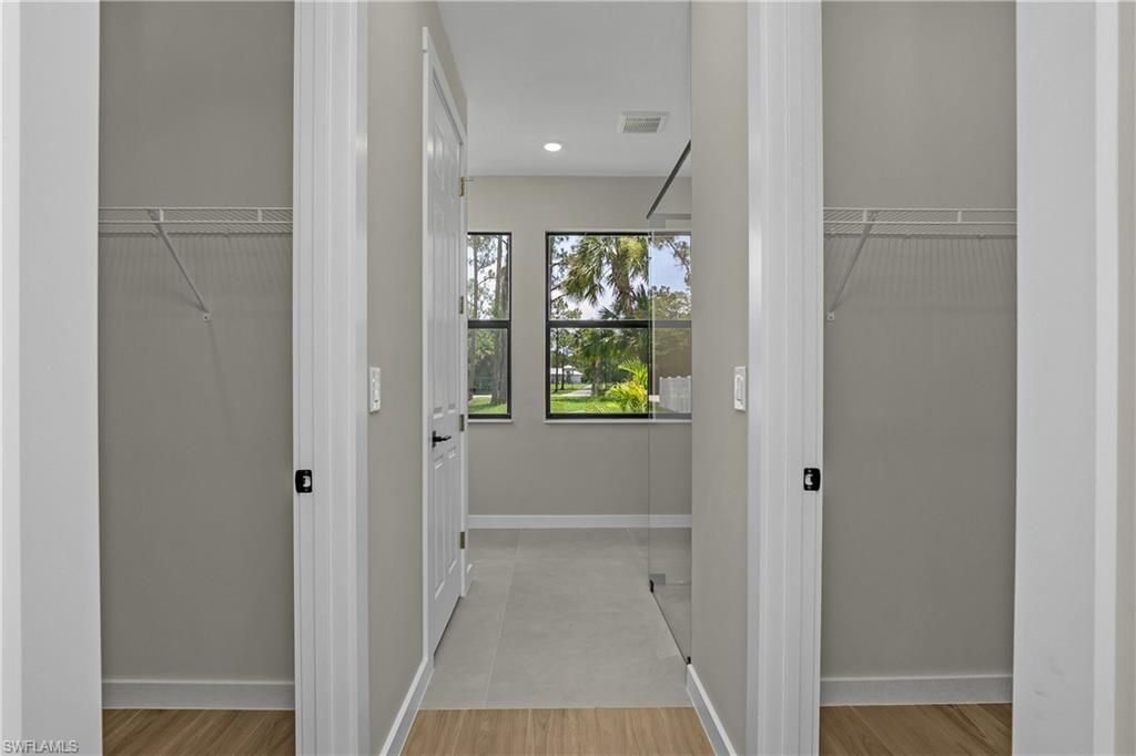 2719 2nd St Nw, Naples, FL 34120 Photo