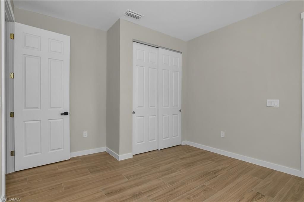 2719 2nd St Nw, Naples, FL 34120 Photo