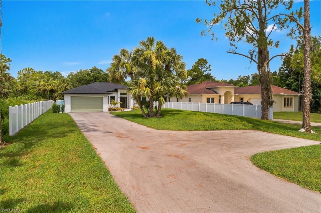 2719 2nd St Nw, Naples, FL 34120 Photo