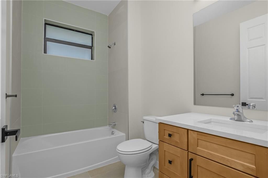 2719 2nd St Nw, Naples, FL 34120 Photo