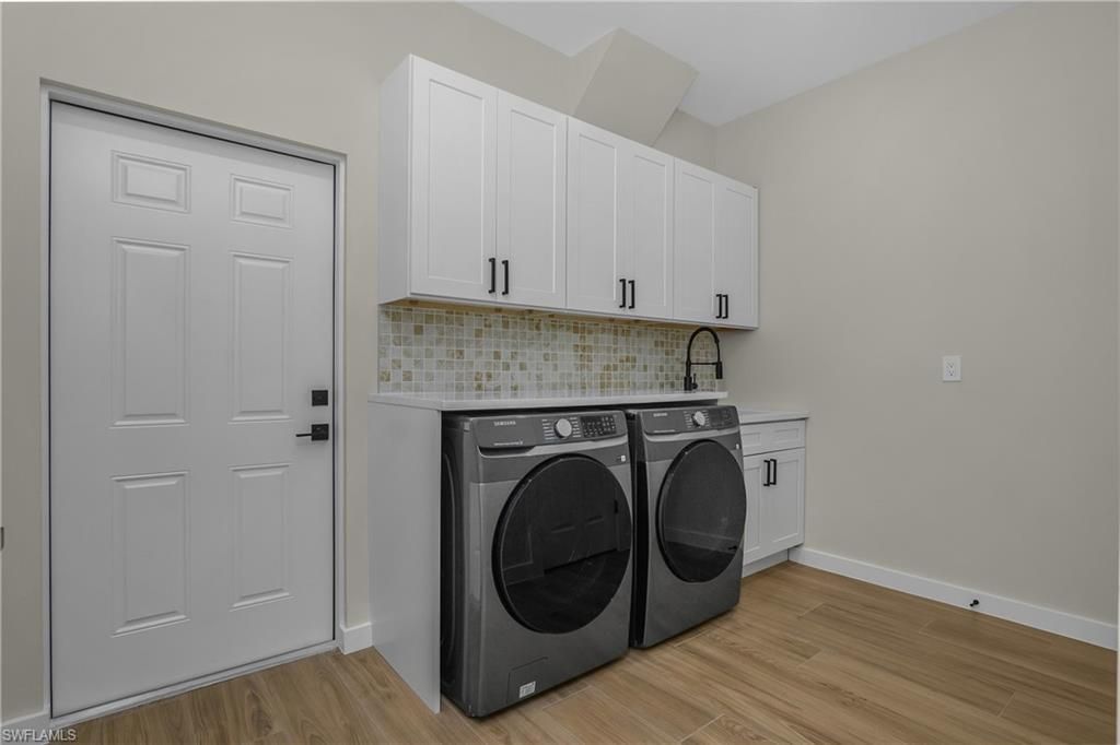 2719 2nd St Nw, Naples, FL 34120 Photo