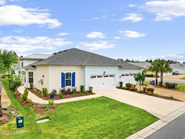 8625 Weekend Drive, Panama City Beach, FL 32413