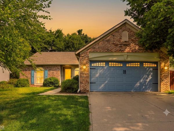10680 Ashview Drive , Fishers, IN 46038