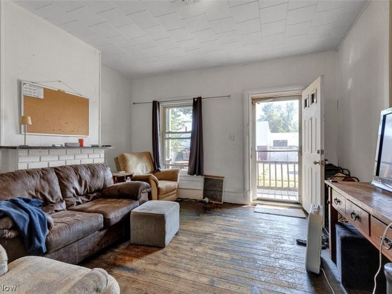 1522 E 47th Street, Cleveland, OH 44103 Photo 7