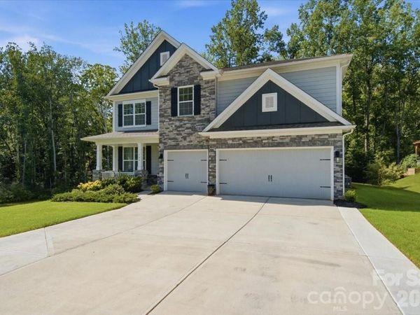 166 Aviendha Lane, Troutman, NC 28166