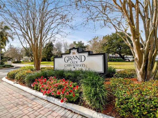 10387 CARROLLWOOD LANE , Unit 303, TAMPA, FL 33618