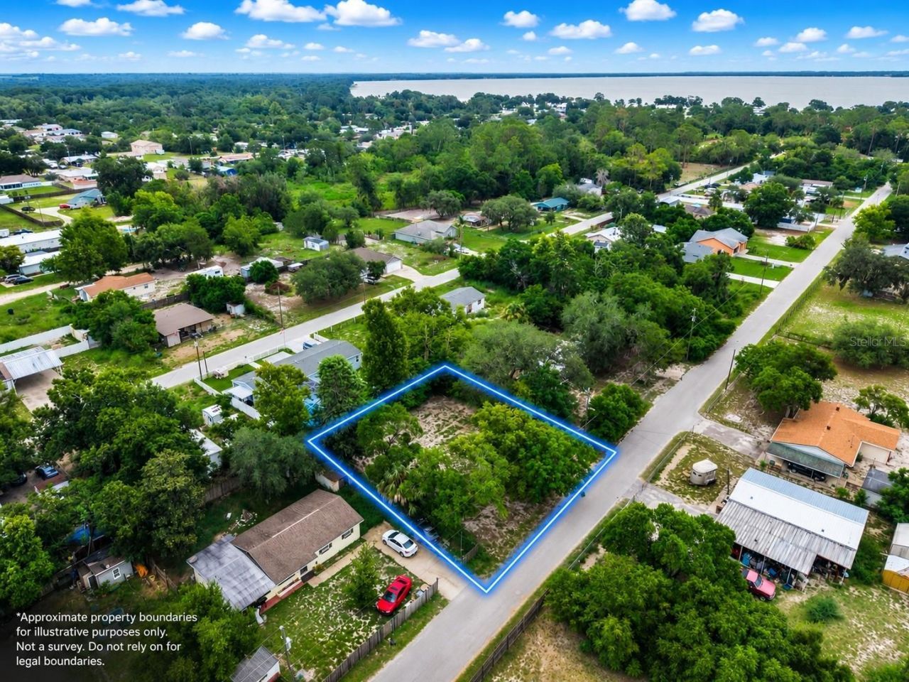 11613 Rancho Drive , Leesburg, FL 34788 Photo