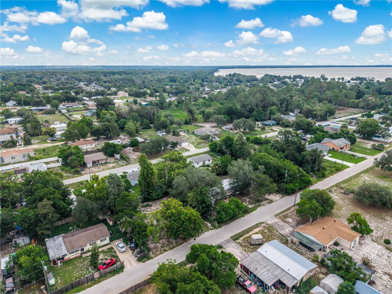 11613 Rancho Drive , Leesburg, FL 34788 Photo
