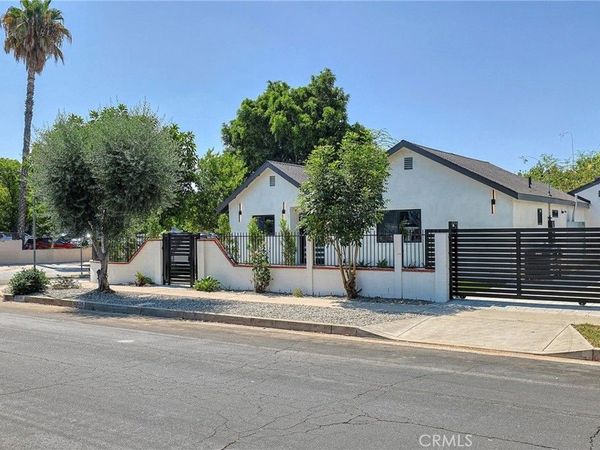 18536 Sunburst, Northridge, CA 91324
