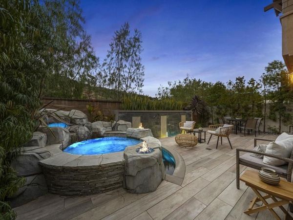 3157 Salina Road, Carlsbad, CA 92010