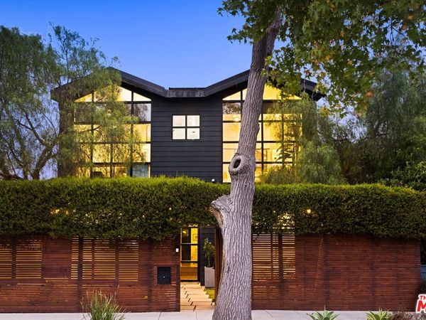 3024 Stanford Avenue, Los Angeles, CA 90292