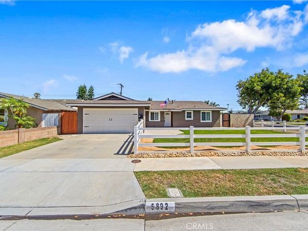 5892 Meadowlark Drive, Huntington Beach, CA 92649