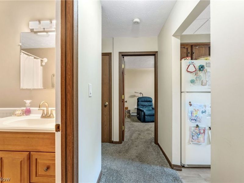 900 Pearson Circle, Unit 1, Boardman, OH 44512 Photo 19