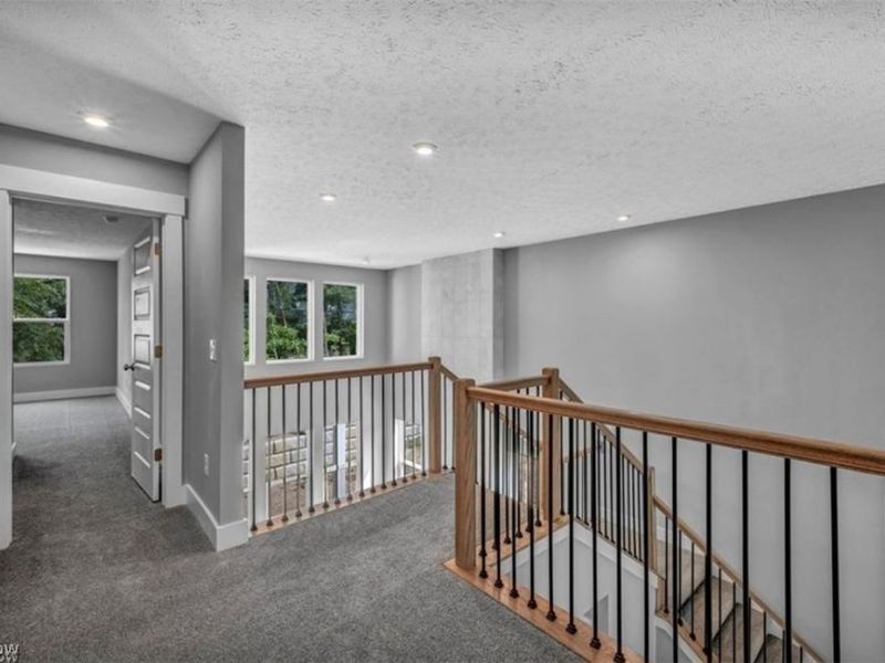 2079 Glenmont Drive, Brunswick, OH 44212 Photo 10