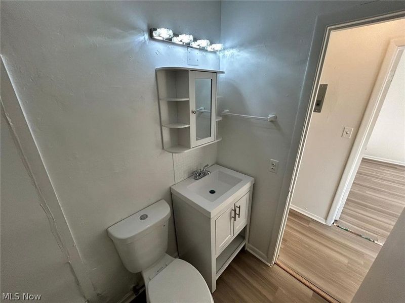2236 W 103rd Street, Unit 6, Cleveland, OH 44102 Photo 14