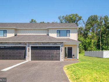 10235 DALMATIAN DRIVE , MCGAHEYSVILLE, VA 22840