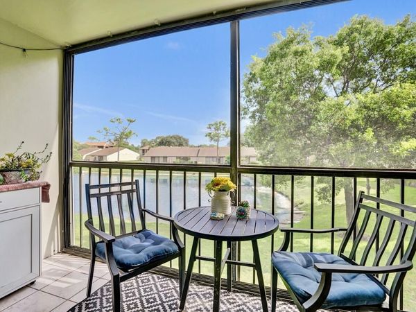608 Sea Pine Way, Unit E2, Greenacres, FL 33415