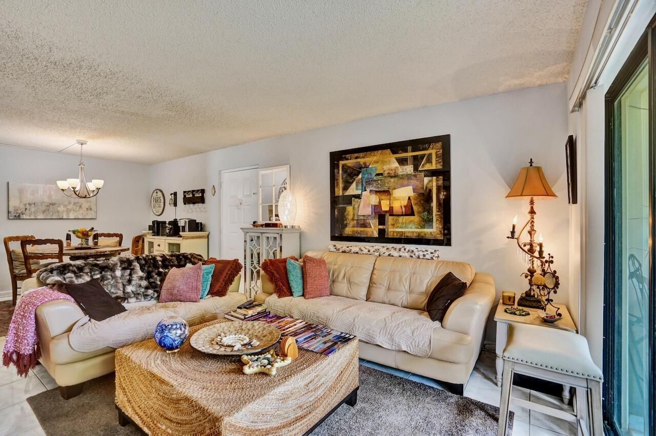 608 Sea Pine Way, Unit E2, Greenacres, FL 33415 Photo