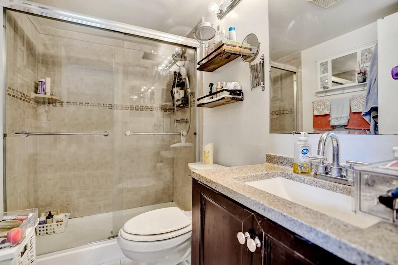 608 Sea Pine Way, Unit E2, Greenacres, FL 33415 Photo