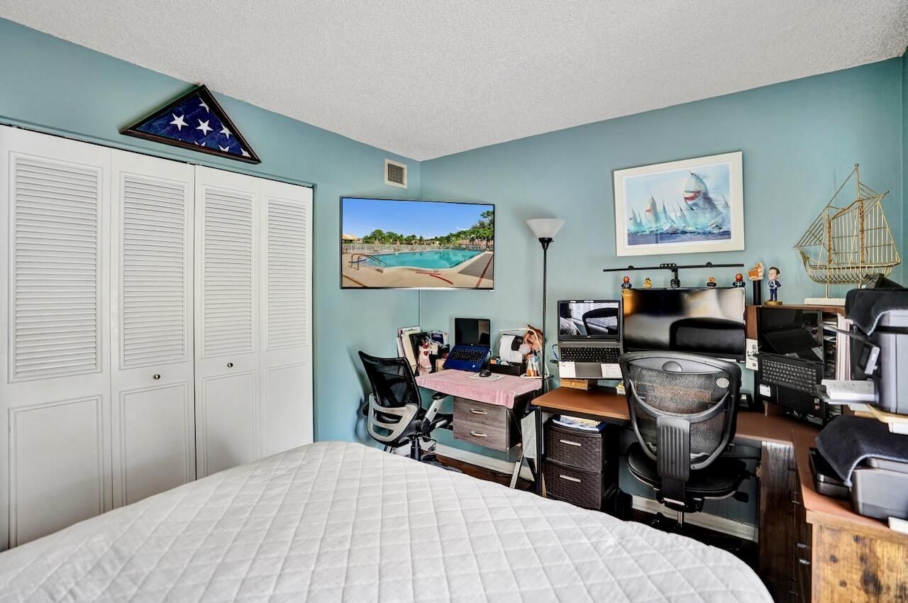 608 Sea Pine Way, Unit E2, Greenacres, FL 33415 Photo